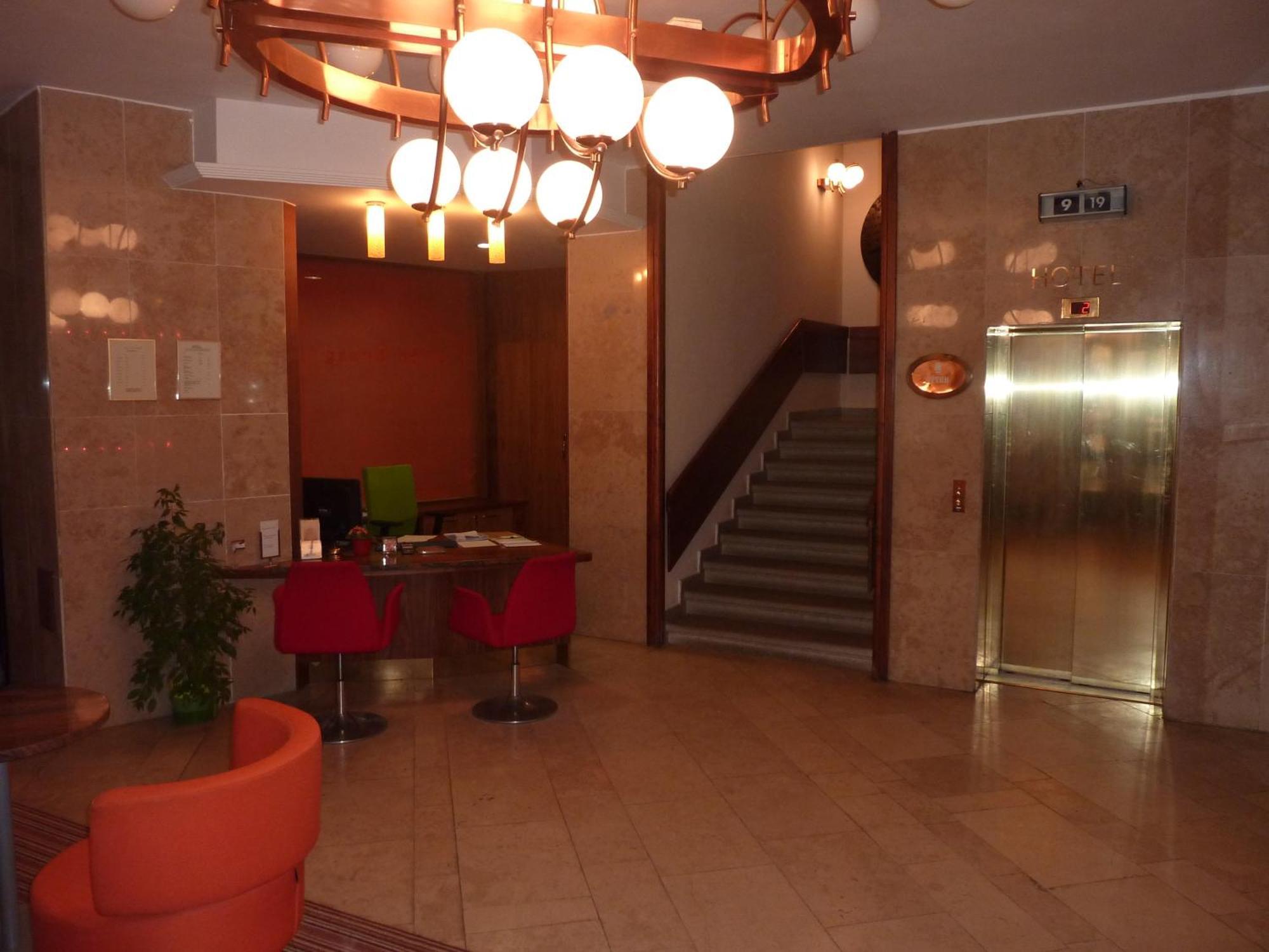 Grandhotel Garni 이흘라바 외부 사진