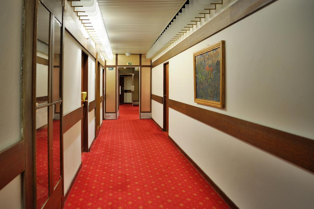 Grandhotel Garni 이흘라바 외부 사진