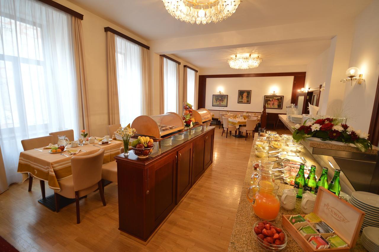 Grandhotel Garni 이흘라바 외부 사진
